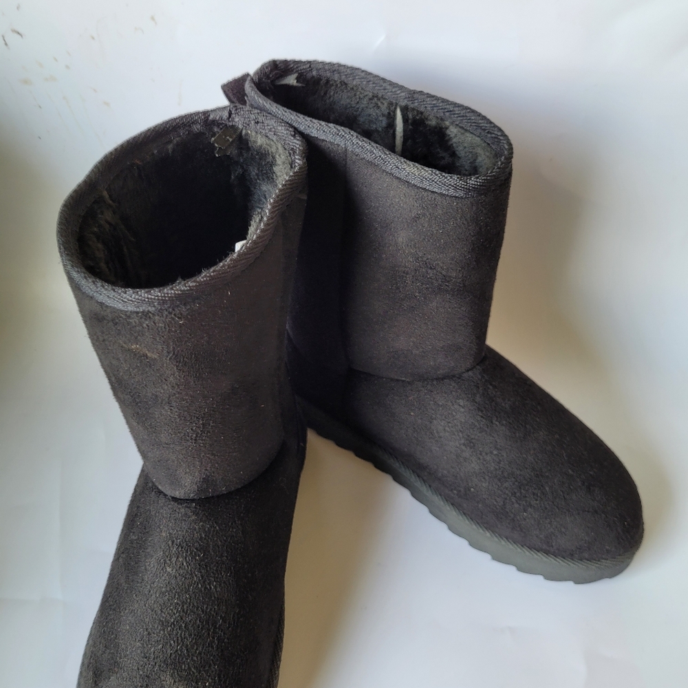 Juniors Boots Just Be